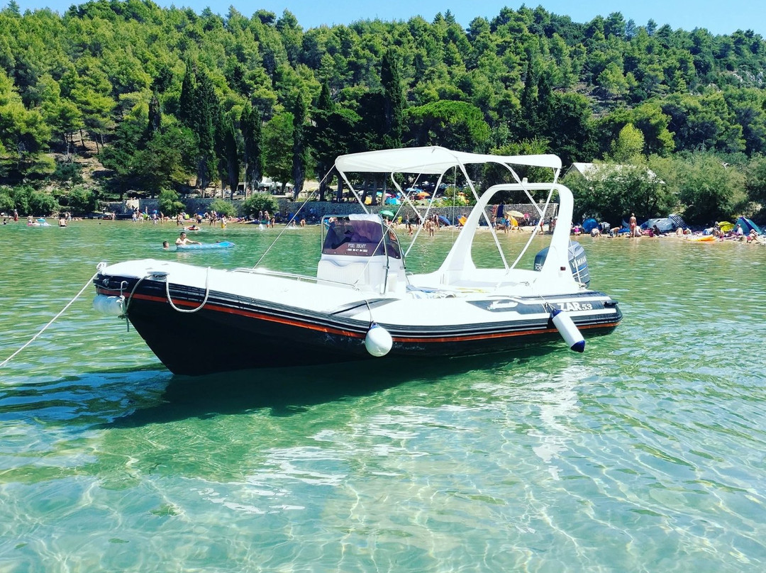 Rent A Boat & Jet Ski, Duce景点图片