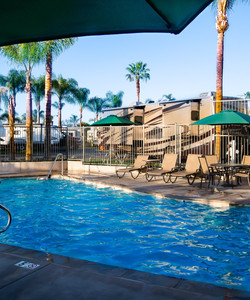 Anaheim Harbor RV Park酒店图片