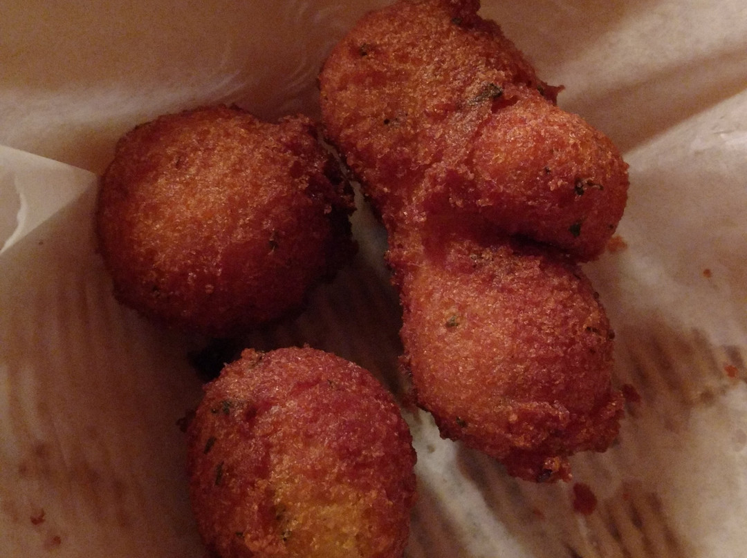 Taylor餐馆和美食-Dock Masters