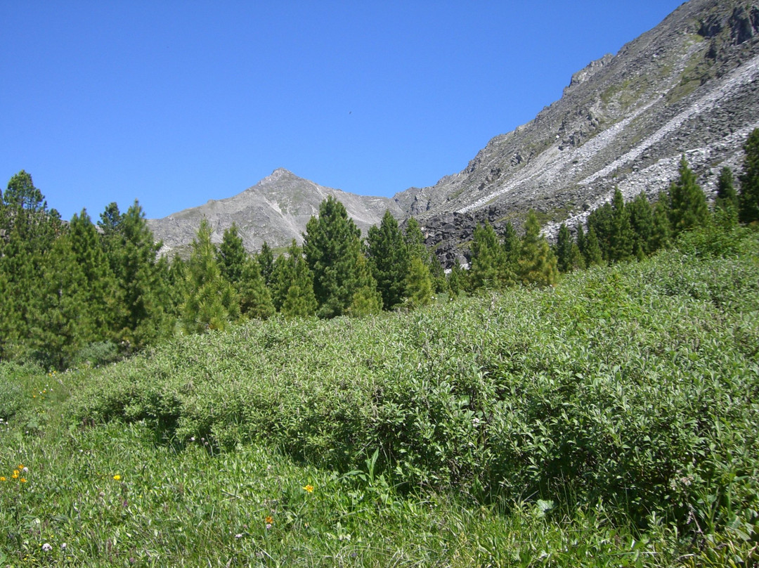 Lake Khrustalnoye景点图片