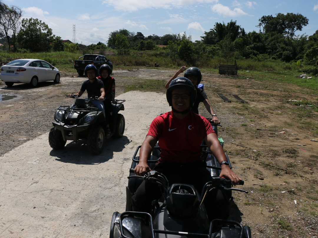 Brunei ATV Tour-斯里巴加湾必去景点
