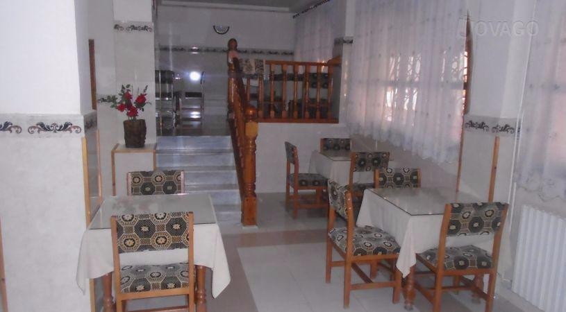 Ain-el-Turck酒店住宿-Hotel Rhoufi