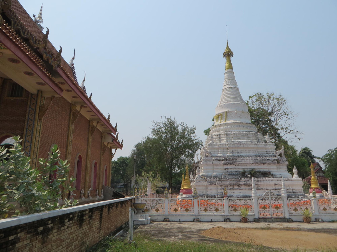 Wat Chai Mongkhon-南邦必去景点