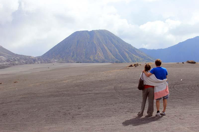 Bumiland Mulia Tour-泗水必去景点