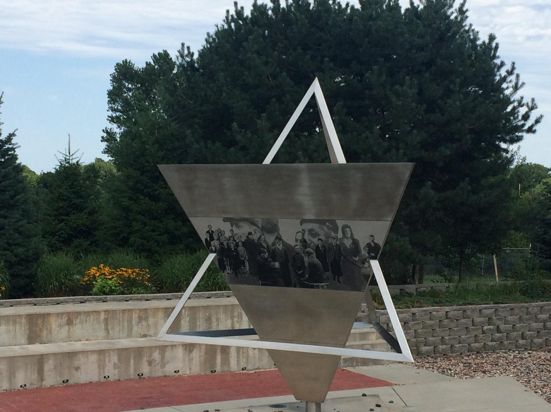 Nebraska State Holocaust Memorial-林肯必去景点