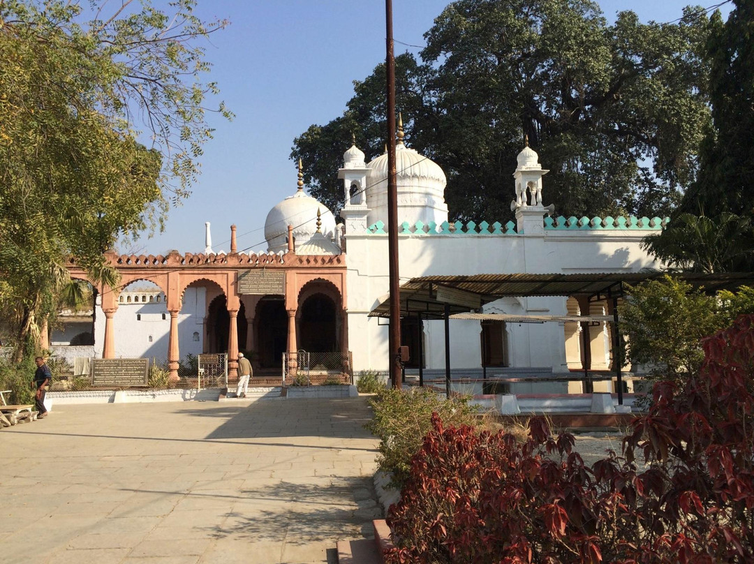 Dargah Baba Shah Muzafir景点图片