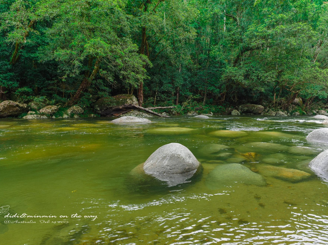 Venture Deeper-Mossman必去景点