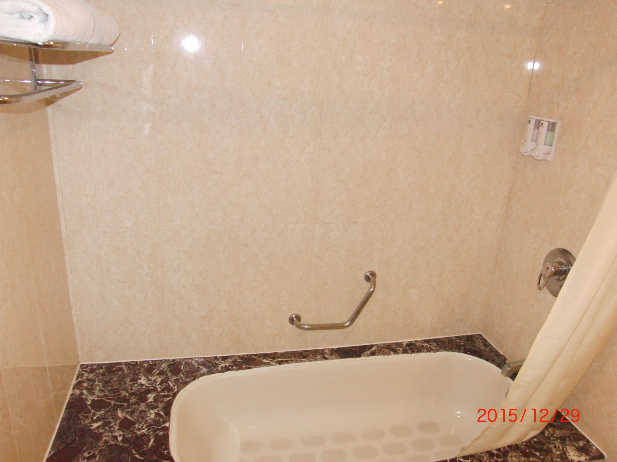 正明锦江大酒店-浴室