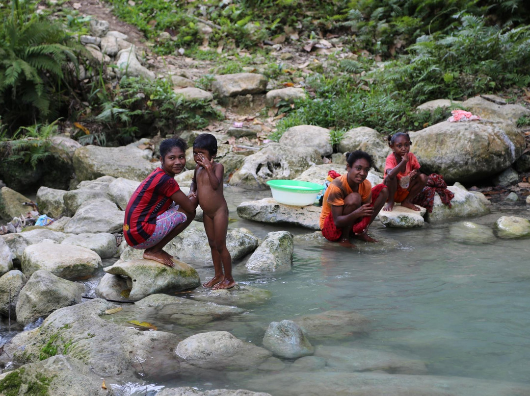 Wafsarak Waterfall-Biak必去景点