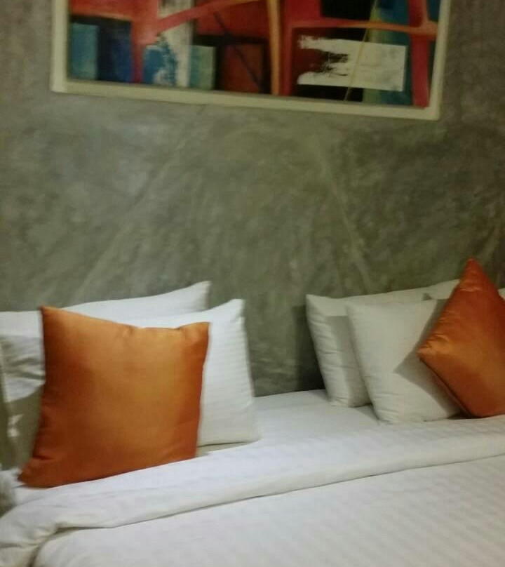 @ Border Hotel主图