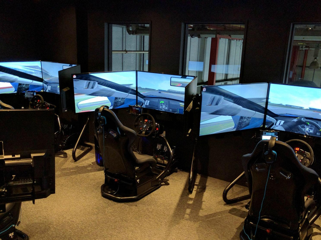 DRIVE Simulation景点图片