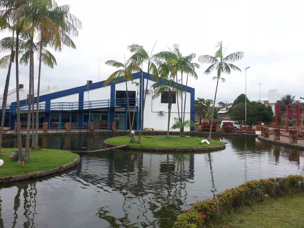 Praça da Liberdade-Ouro Preto Do Oeste必去景点