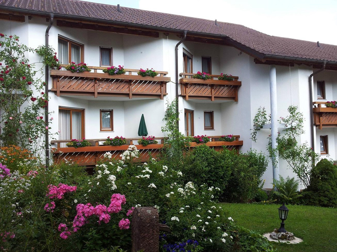 布莱格加尔尼酒店主图