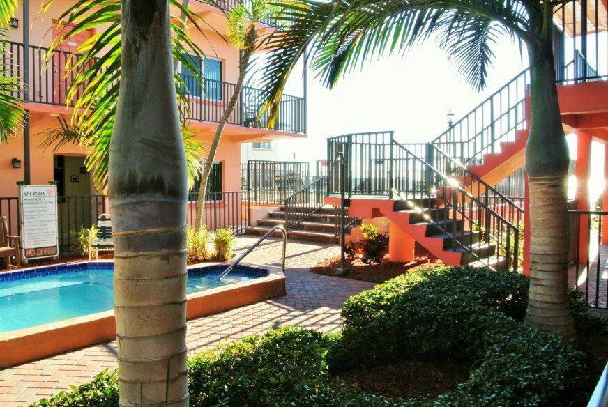 Coral Shores Resort