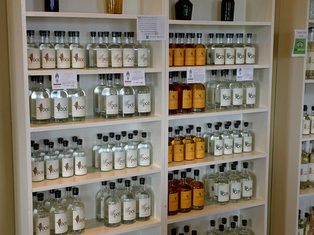 Myer Farm Distillers景点图片
