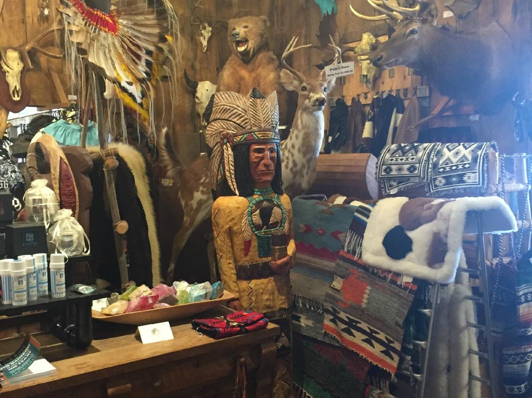 Double Eagle Trading Company-威廉姆斯必去景点