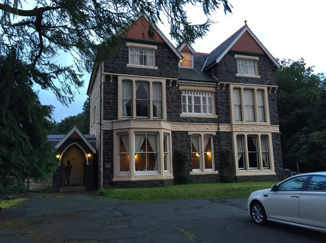 Dolafon Guest House