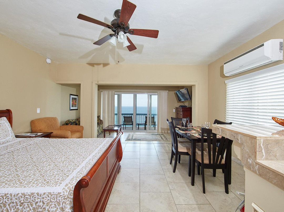 Benner酒店住宿-Paradise Cove Oceanfront Villas & Suites