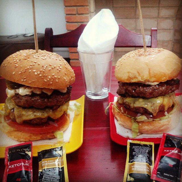 Pancottis Hambúrgueres e Porções