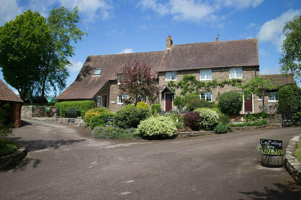 平原农场度假屋主图