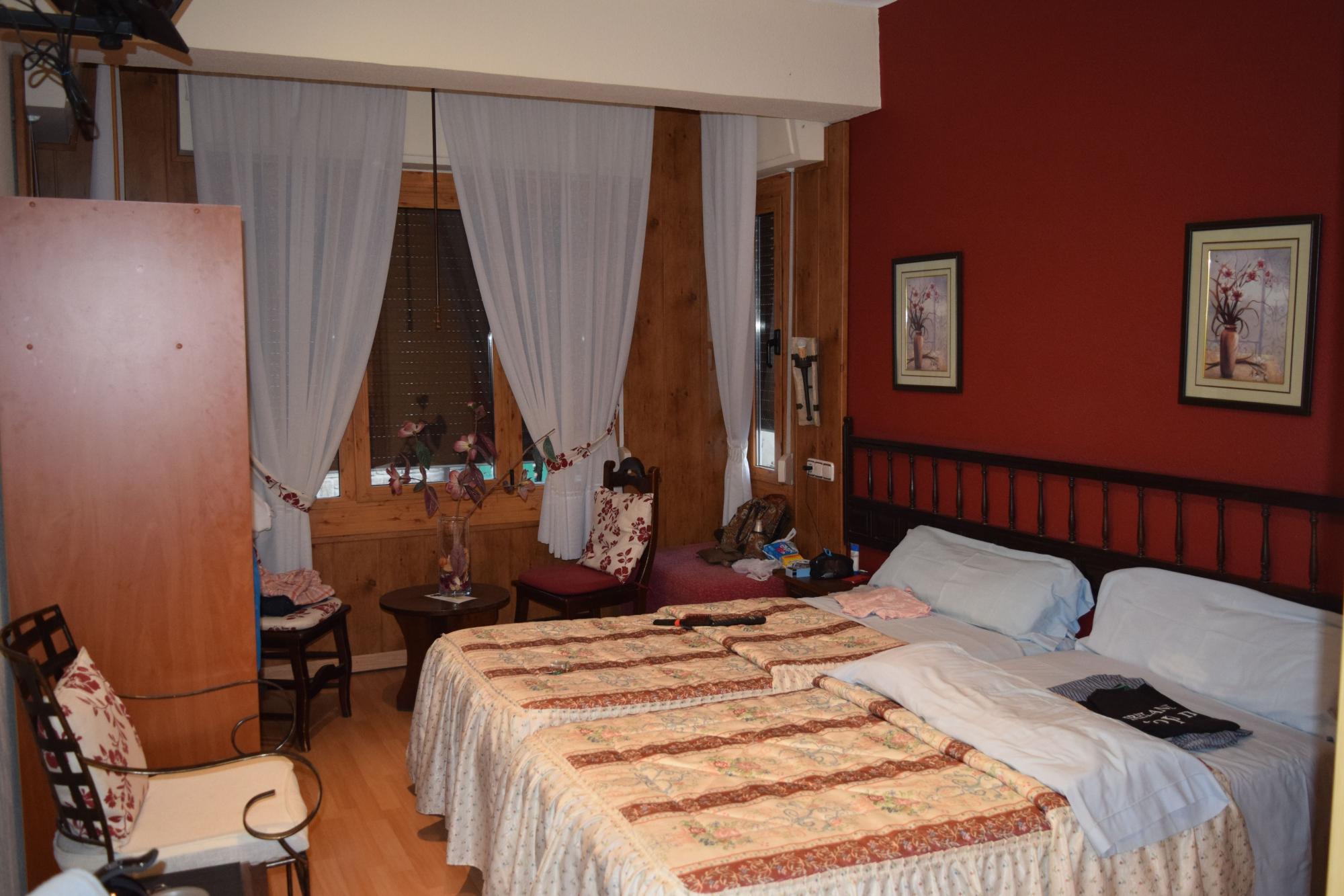 Hostal Escartin-客卧