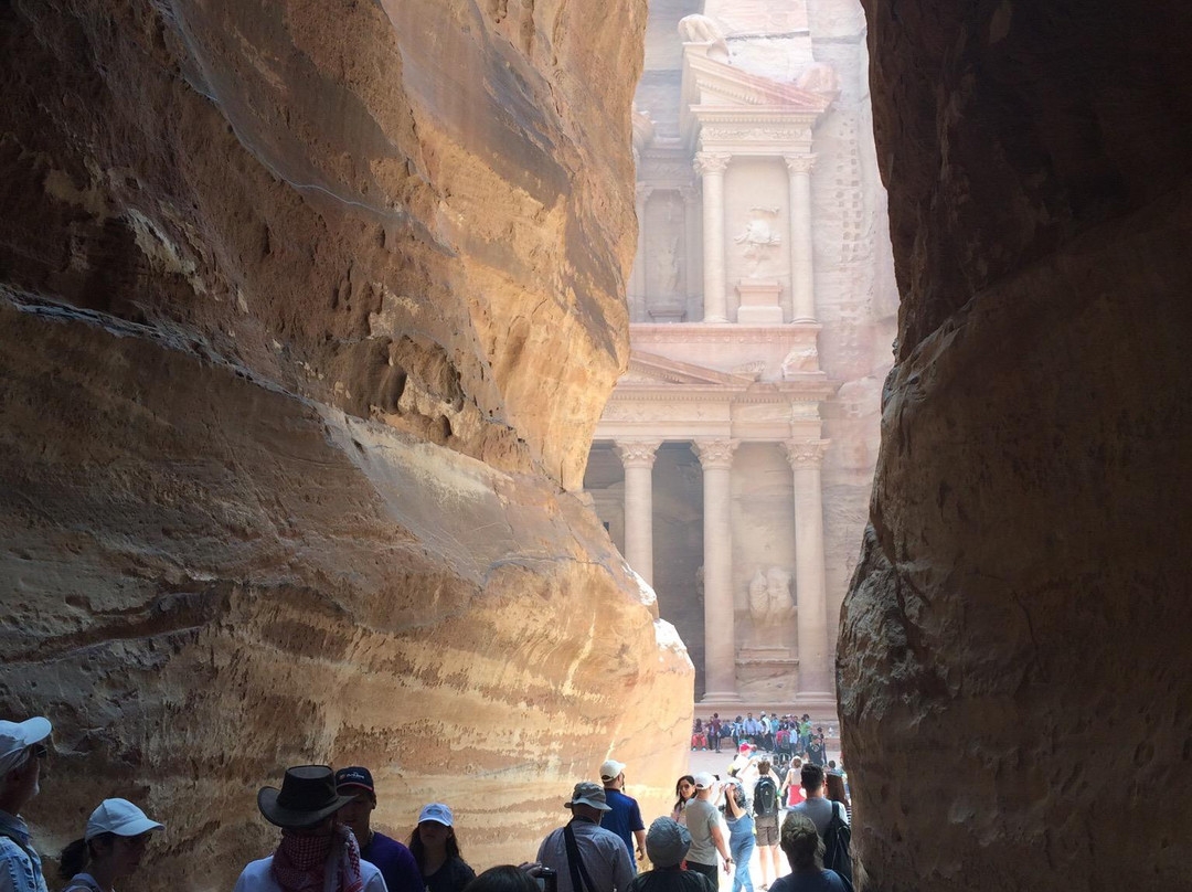 Going Holidays-纳布克湾必去景点