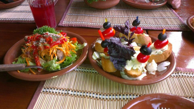 Medved Tavern and Restaurant主图