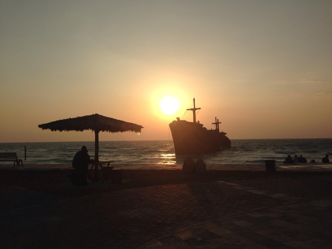 Greek Ship Khoula F景点图片