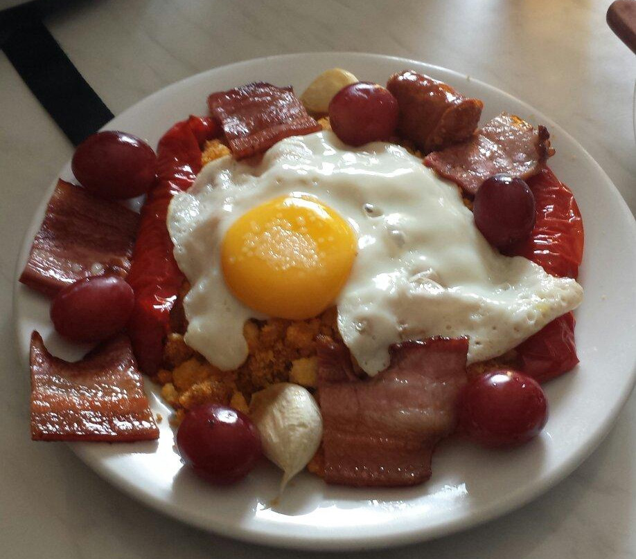 Villa del Prado餐馆和美食-Cafeteria Noriega Hermanos