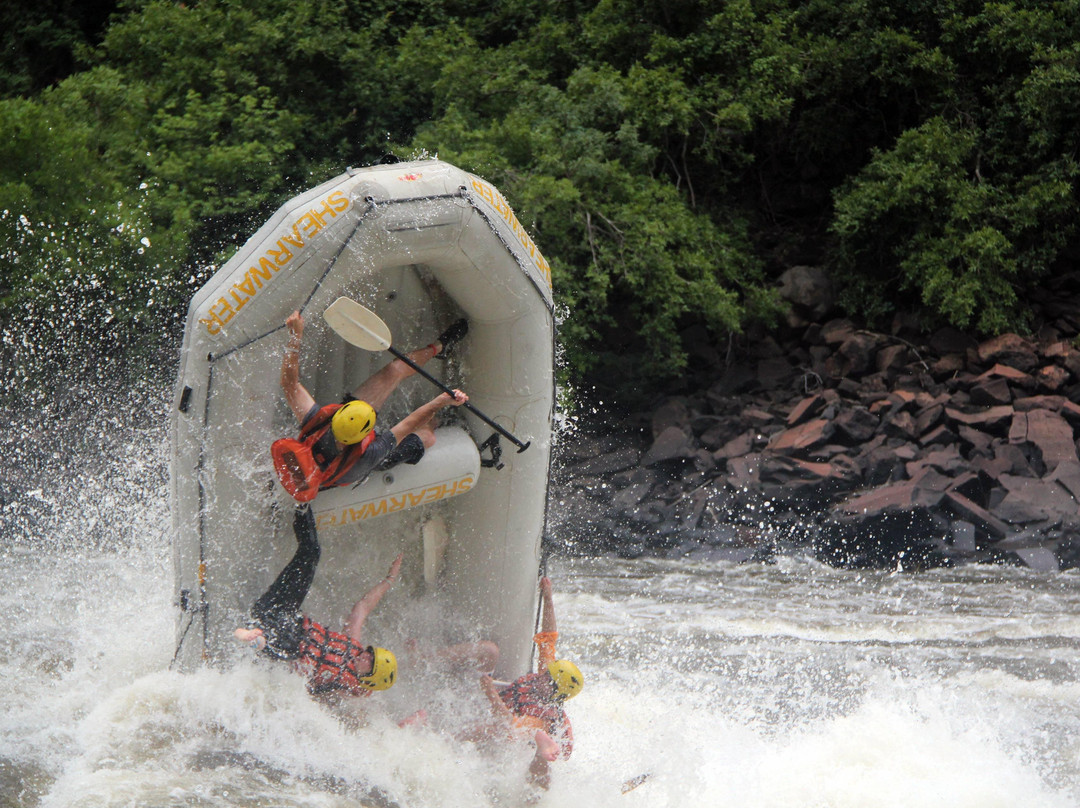 Whitewater Rafting In Victoria Falls With Shearwater景点图片