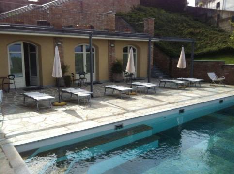 Bed & Breakfast Giuseppe Cortese-泳池