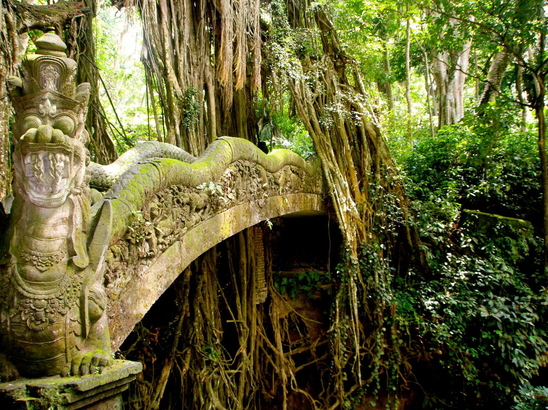 Bali Essential Tour-Kuta Selatan必去景点