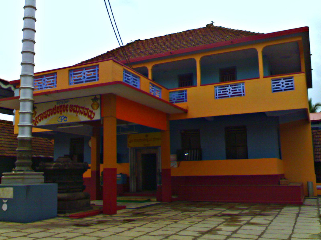 Polali Rajarajeshwari Temple景点图片