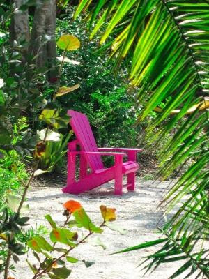 Earth & Spirit Garden Gallery-Saint James City必去景点