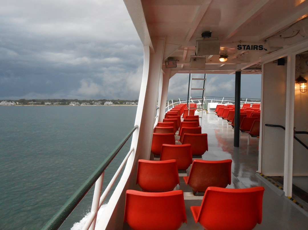 Island Queen Ferry景点图片