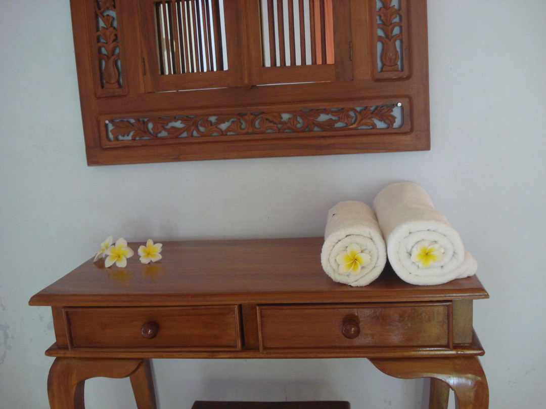 Bali Lege Beach Bungalows