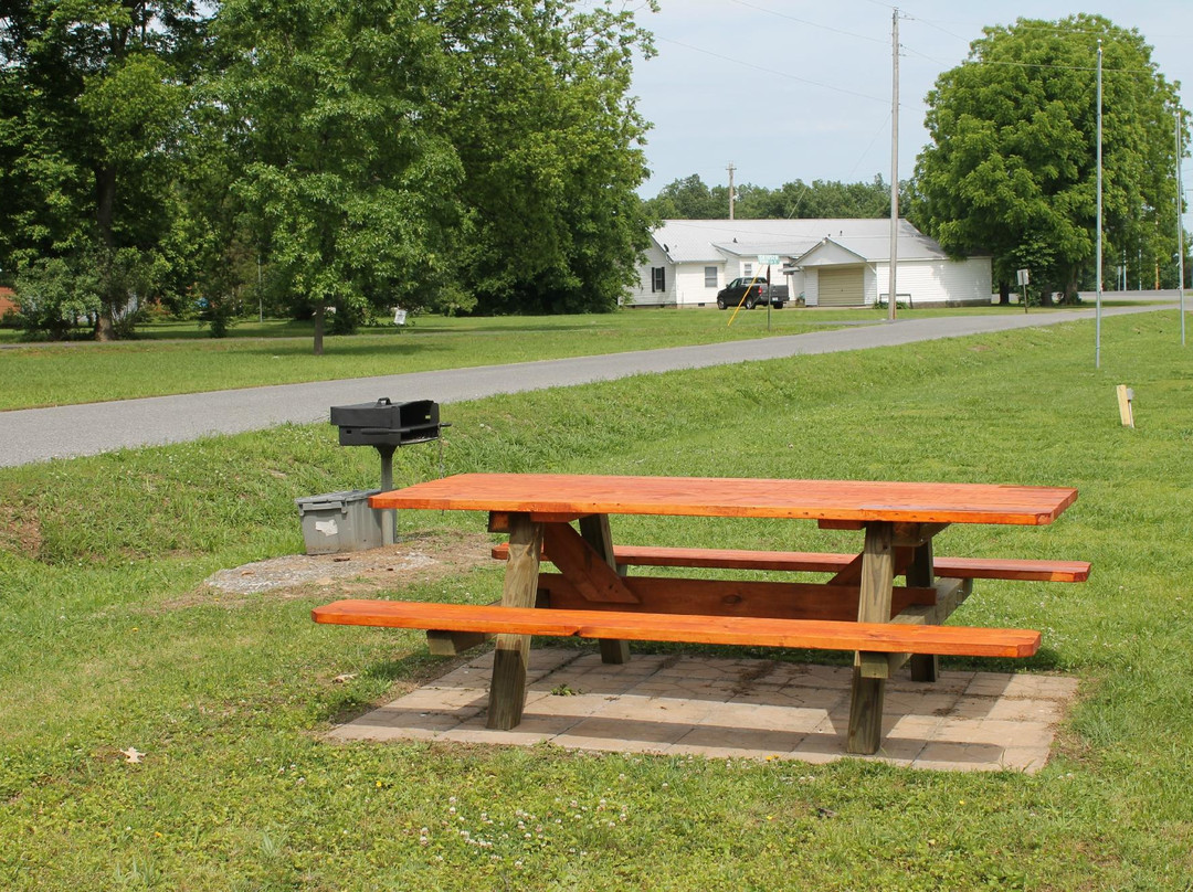 Cinderella Motel主图