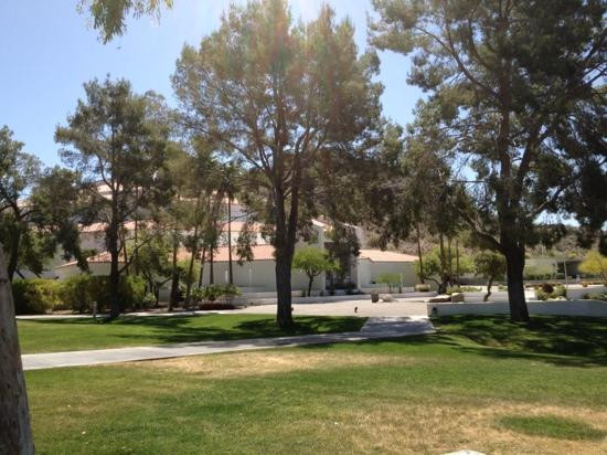 凤凰城第一神召会-凤凰城必去景点