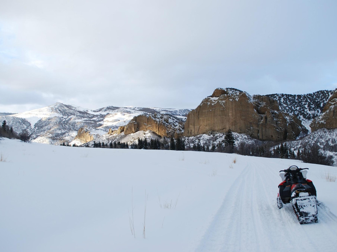 Backcountry Snowmobiling-Coalville必去景点