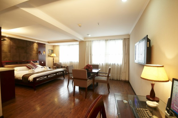 中莱大酒店主图