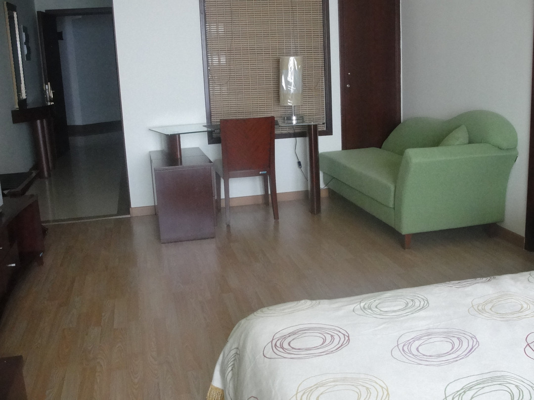 蓝色海岸公寓酒店主图