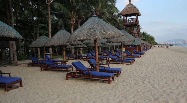 三亚湾海韵度假酒店主图