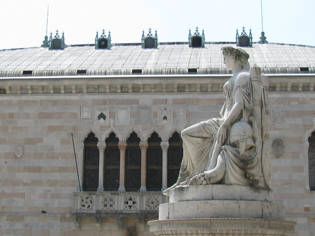 Loggia del Lionello-乌迪内必去景点