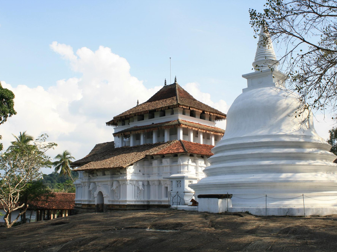 Temple of the Gadaladenia景点图片