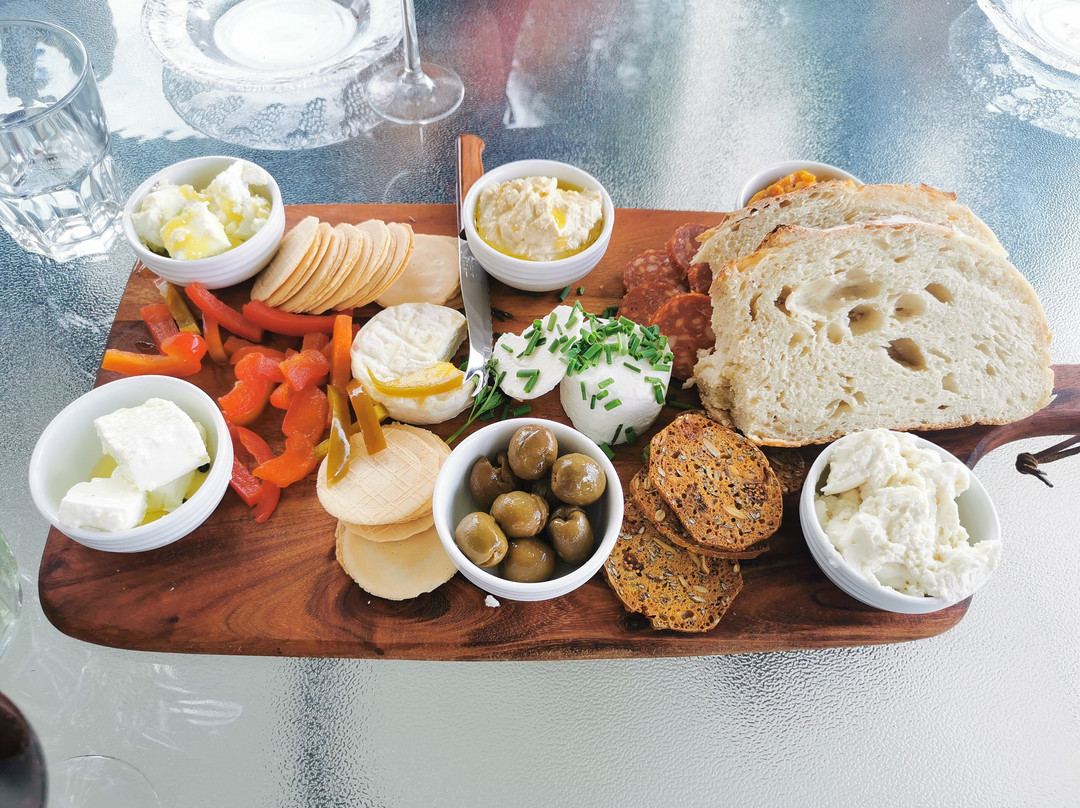 Taminick餐馆和美食-Little Cedar Farmhouse Goat Cheese