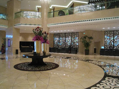 南苑环球酒店主图