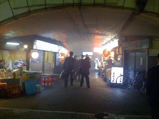 思出横丁-Nishishinjuku必去景点