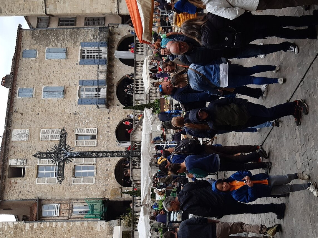 Marché de Villefranche de Rouergue景点图片