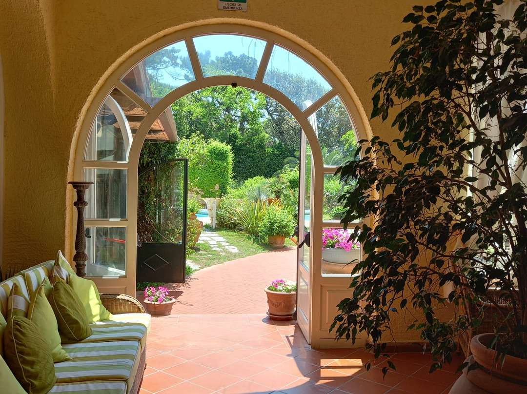 Hotel Villa Maremonti主图