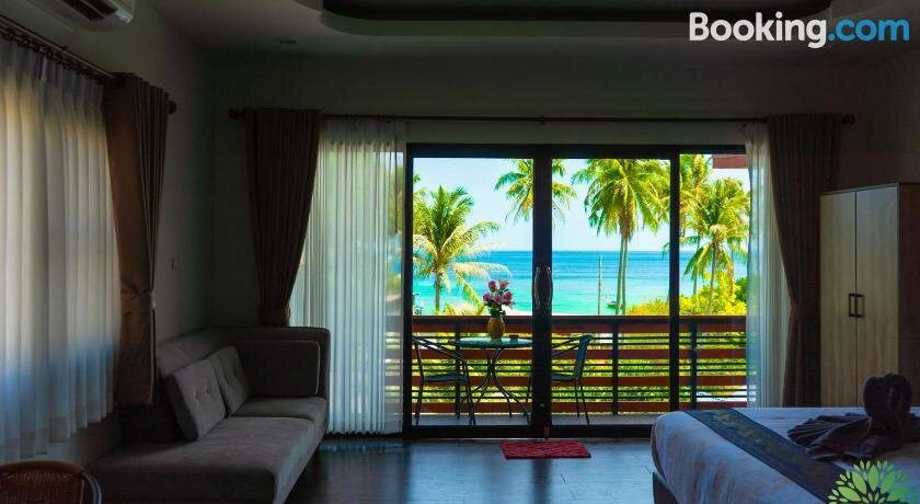 Lipe Banyan Apartments主图